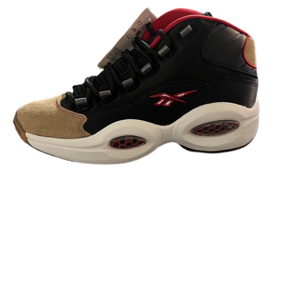 Size 7 Reebok question mid basketball sneaker.